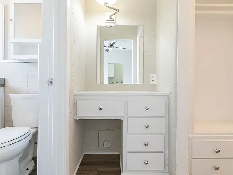 Seven Lions Apartments — Photo 7