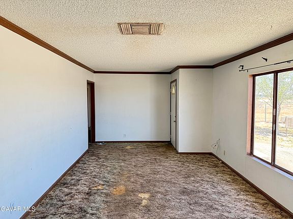 4th image of 45731 48th St W