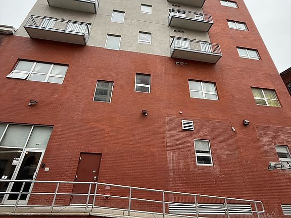 2nd image of 211 N Camac St #2C