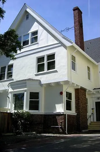 2727 Haste Street — Photo 4