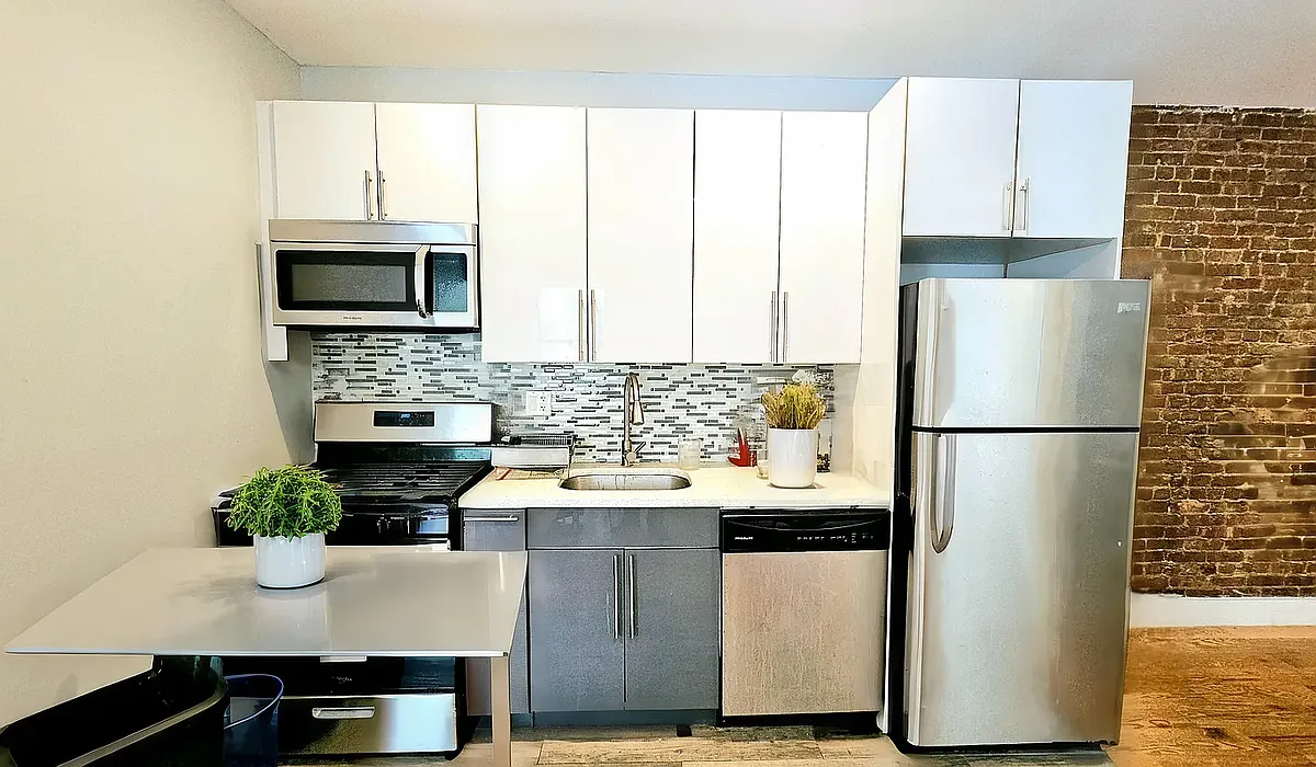 Building Photo - 440 Audubon Ave #22