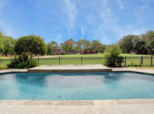 2206 Colonial Dr, League City, TX 77573