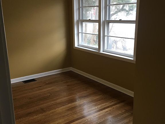 2nd image of 500 Church St
