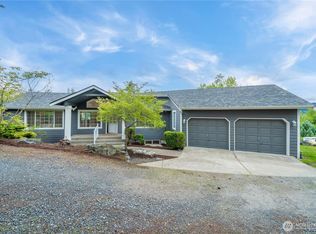 183 Dow Ridge Dr N, Eatonville, WA 98328