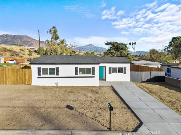 6689 Valaria Dr, Highland, CA 92346