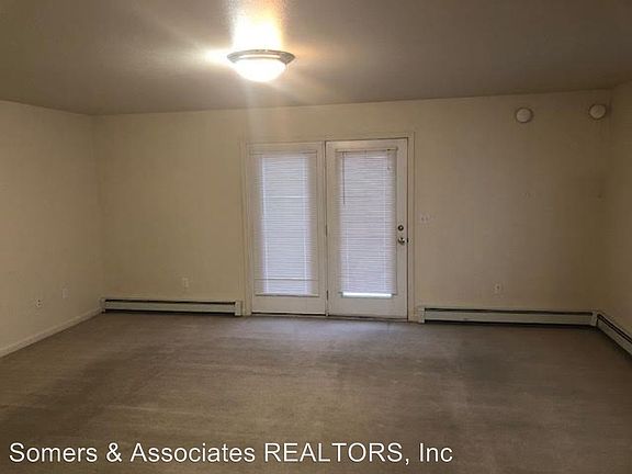 4th image of 1367 Joyce Dr