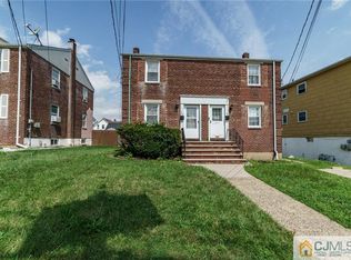 340 Meredith St, Perth Amboy, NJ 08861