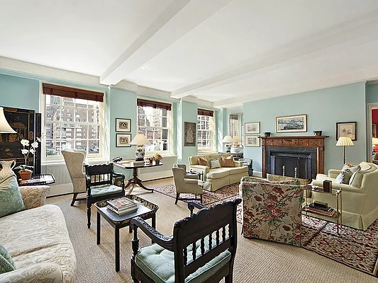 Sold by Sotheby's International Realty | media 42