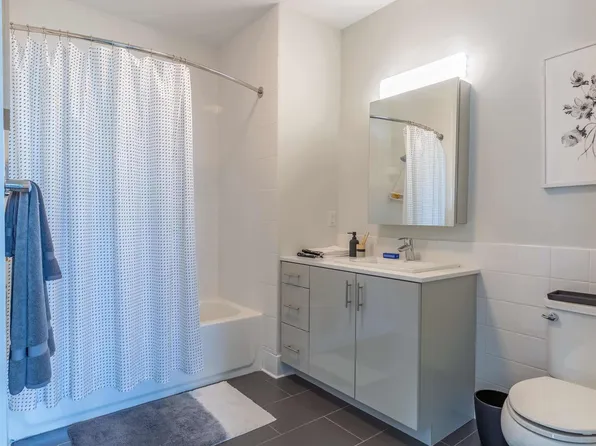 162 8th Street image 5 of 29