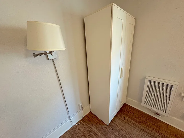 40 Brooks Ave #16 — Photo 8