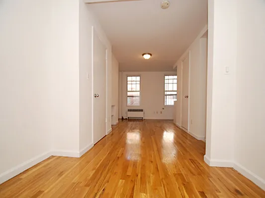 Rented by Buchbinder & Warren | media 1