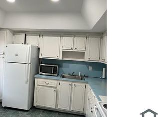 18700 NE 3rd Ct APT 604, Miami, FL 33179