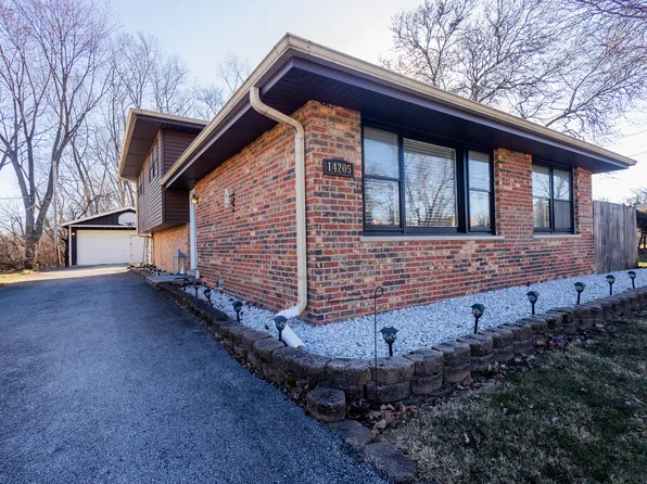 14205 Kilpatrick Ave, Crestwood, IL 60418