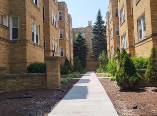 6806 S Perry Ave APT 2B, Chicago, IL 60621