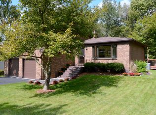 471 Kickapoo Ave, Batavia, IL 60510