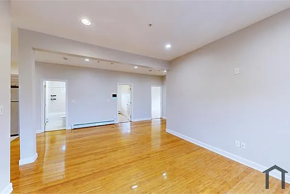 7 Estella St #3 — Photo 13