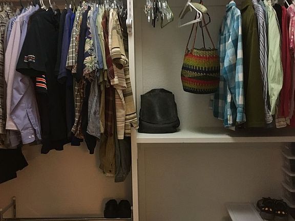 walk in closet