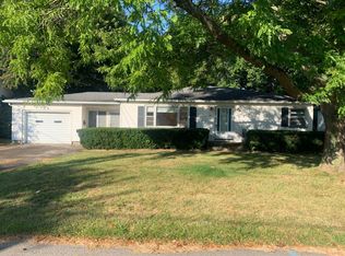 467 N Park Dr, Rochester, NY 14609