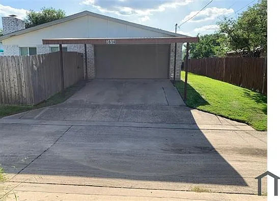 3614 Pinoak Dr — Photo 32