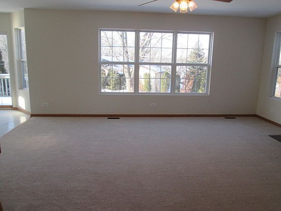 3rd image of 1720 Cherry Ct