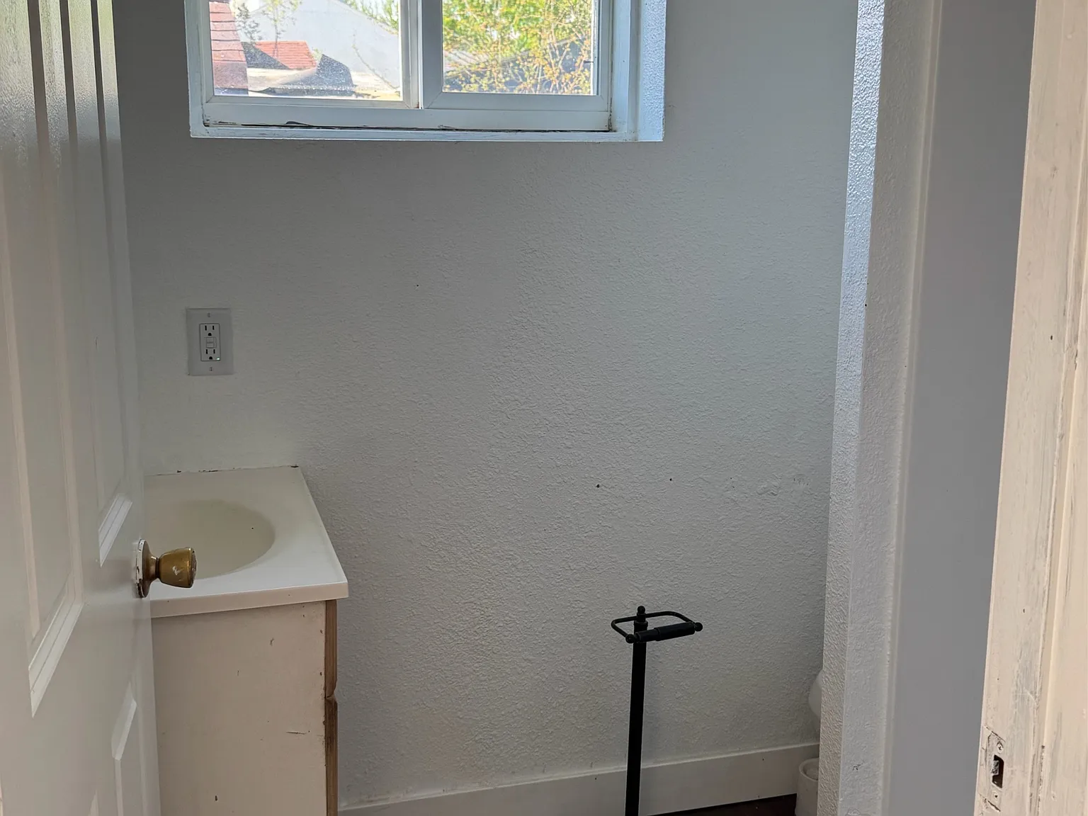 334 Center Street - 1 — Photo 3