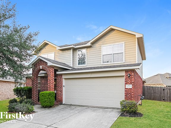 2nd image of 18126 Hillock Glen Ln