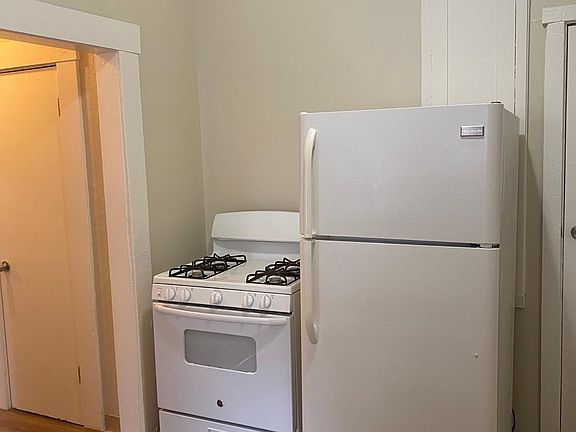 5th image of 169 E Julian St #4