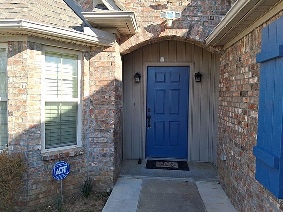 2nd image of 3864 W Providence Dr