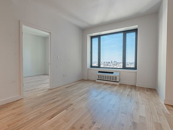 3rd image of 409 Eastern Pkwy #1010C