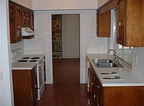 4th image of 434 SE Alachua Dr
