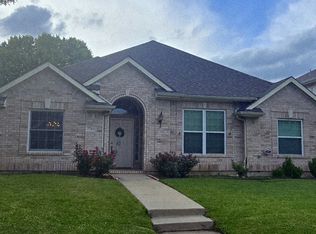 7783 Park Run Rd, Fort Worth, TX 76137