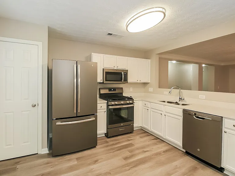5616 Sable Way — Photo 8