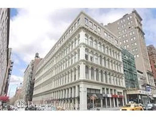 Sold by Douglas Elliman | media 15