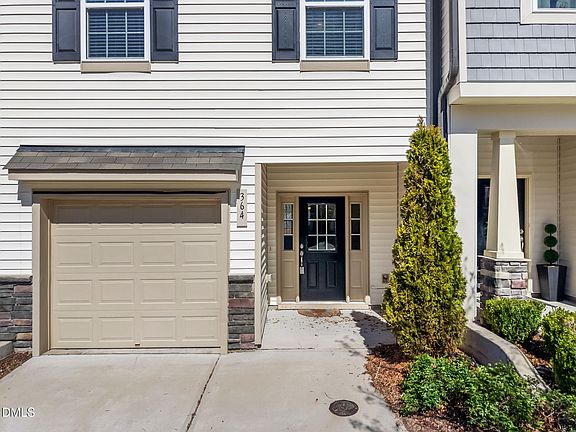 2nd image of 364 Porthaven Way