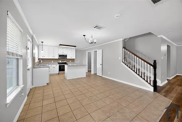 1532 Canary Dr — Photo 11