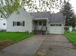 28 Pyrex St, Corning, NY 14830