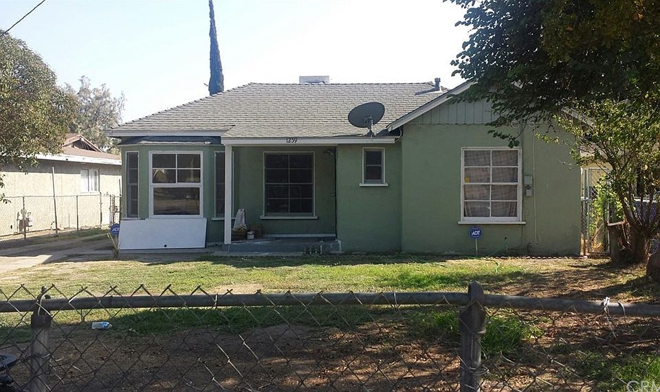 1st image of 1259 W 11th St