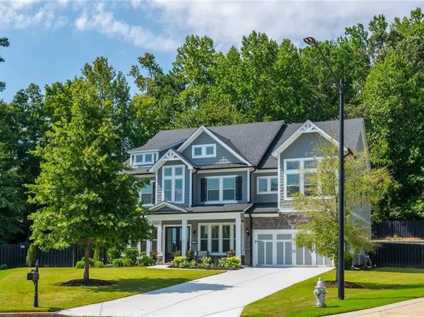 500 Taymack Farm Ct, Woodstock, GA 30188
