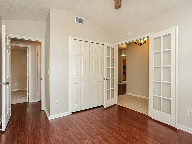 3382 Westfield Dr — Photo 10