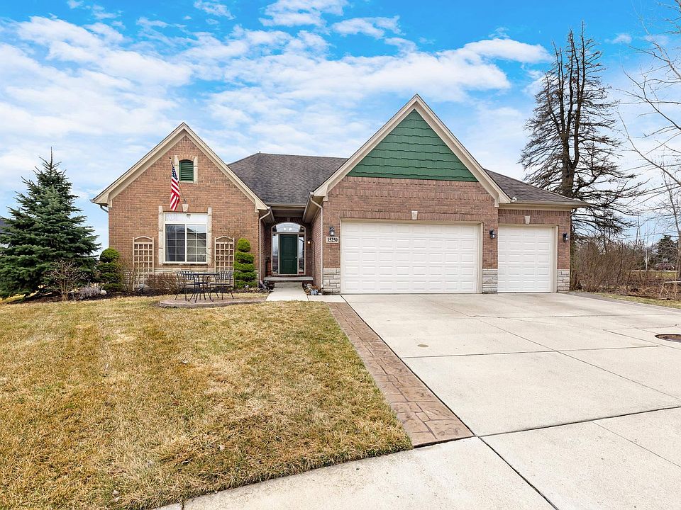 1st image of 15250 Capella Dr