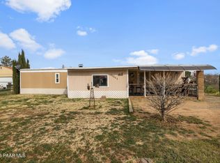 20262 E Quail Run Dr, Mayer, AZ 86333