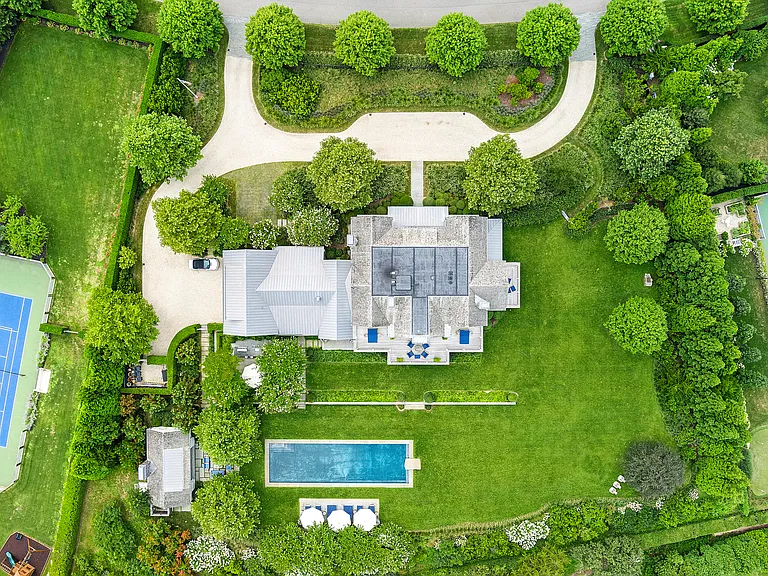 12 Two Trees Ln — Photo 33