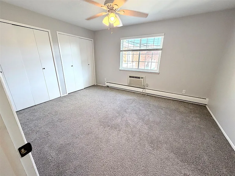 2405 Torquay Ave #207 — Photo 8