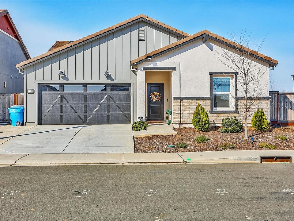 1st image of 1101 Elm Terrace Way