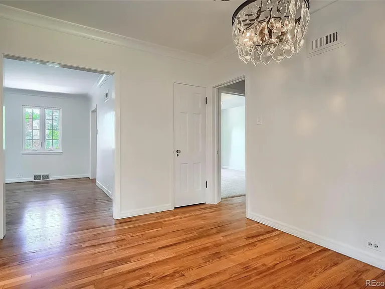 2232 S Clayton St — Photo 21