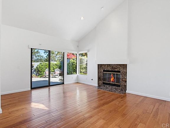 3rd image of 2020 Coolngreen Ln