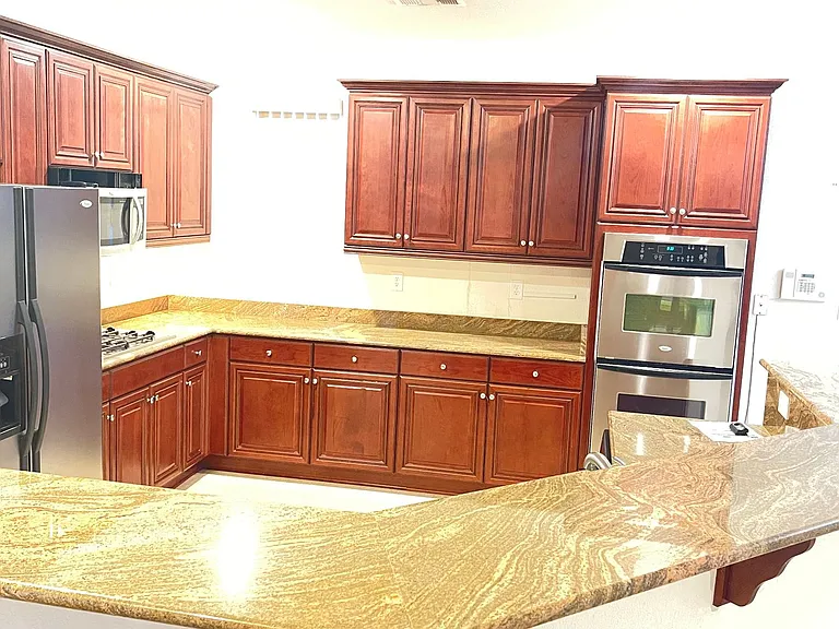 10160 Hollis Mountain Ave — Photo 4