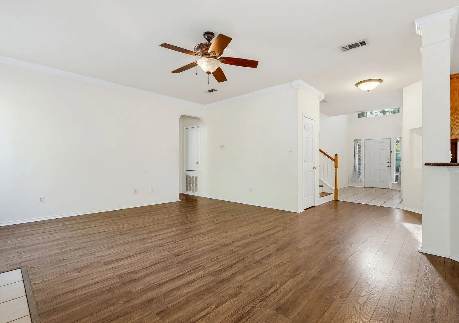 2416 Catawba Loop — Photo 4