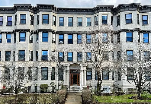 1872 Commonwealth Ave #A Photo 1