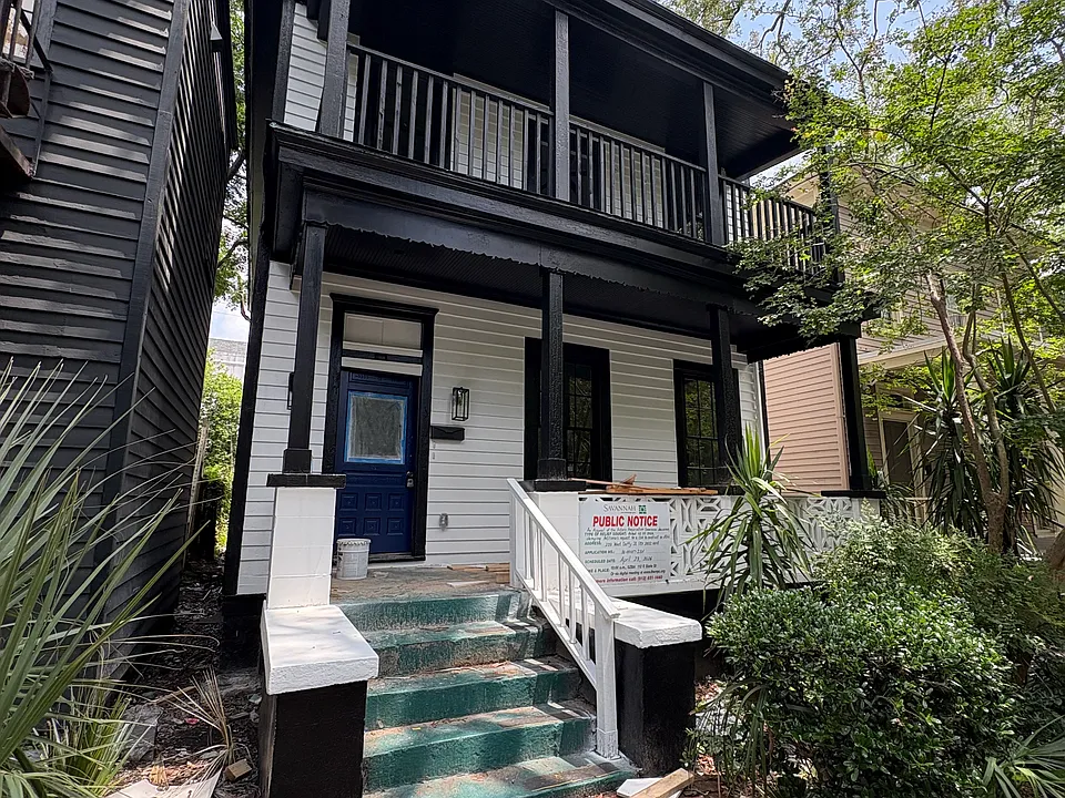 220 W Duffy St #A